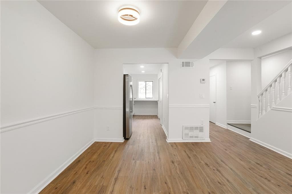 2 bedroom, 2 bathroom, 1,412 sq ft condominium for sale at 203 Tiburon Drive, Lithonia, GA 30038 — photo 6