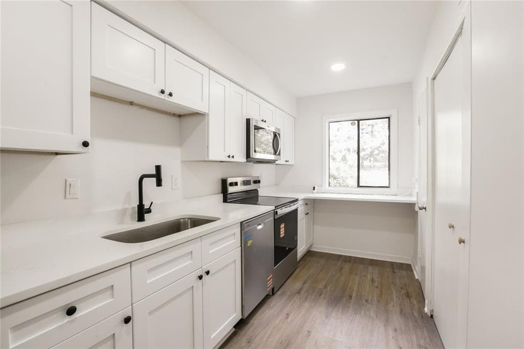 2 bedroom, 2 bathroom, 1,412 sq ft condominium for sale at 203 Tiburon Drive, Lithonia, GA 30038 — photo 10