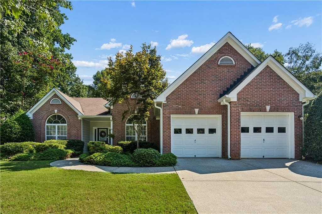 3 bedroom, 2 bathroom, 1,971 sq ft single family residence for sale at 1190 Sunhill Drive, Lawrenceville, GA 30043
