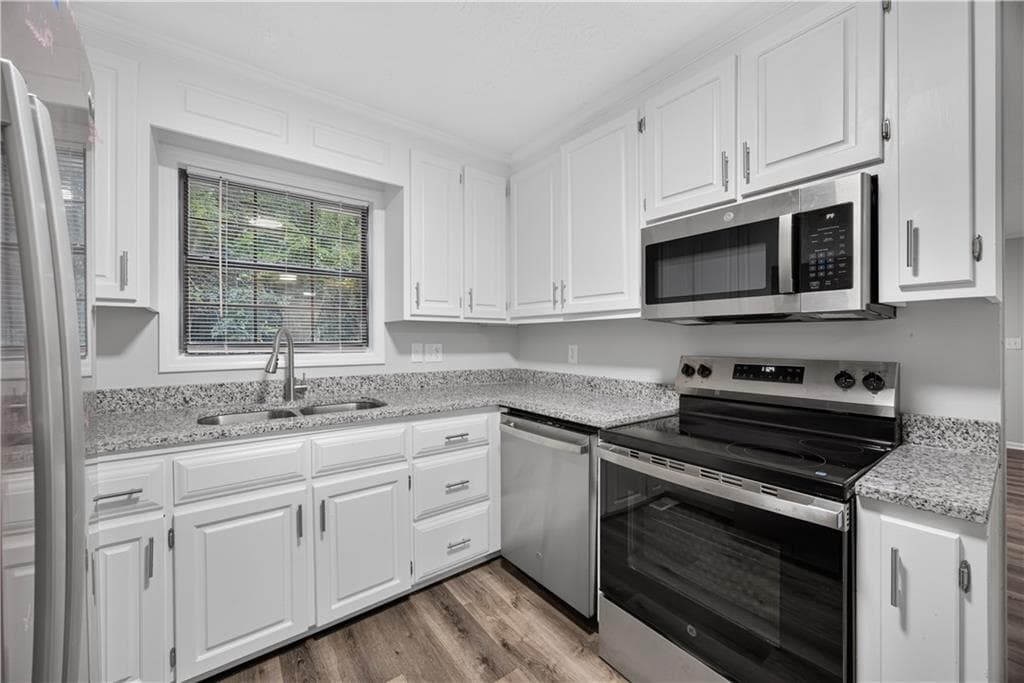 4 bedroom, 3 bathroom, 1,780 sq ft single family residence for sale at 3615 Satellite Boulevard, Ellenwood, GA 30294 — photo 10
