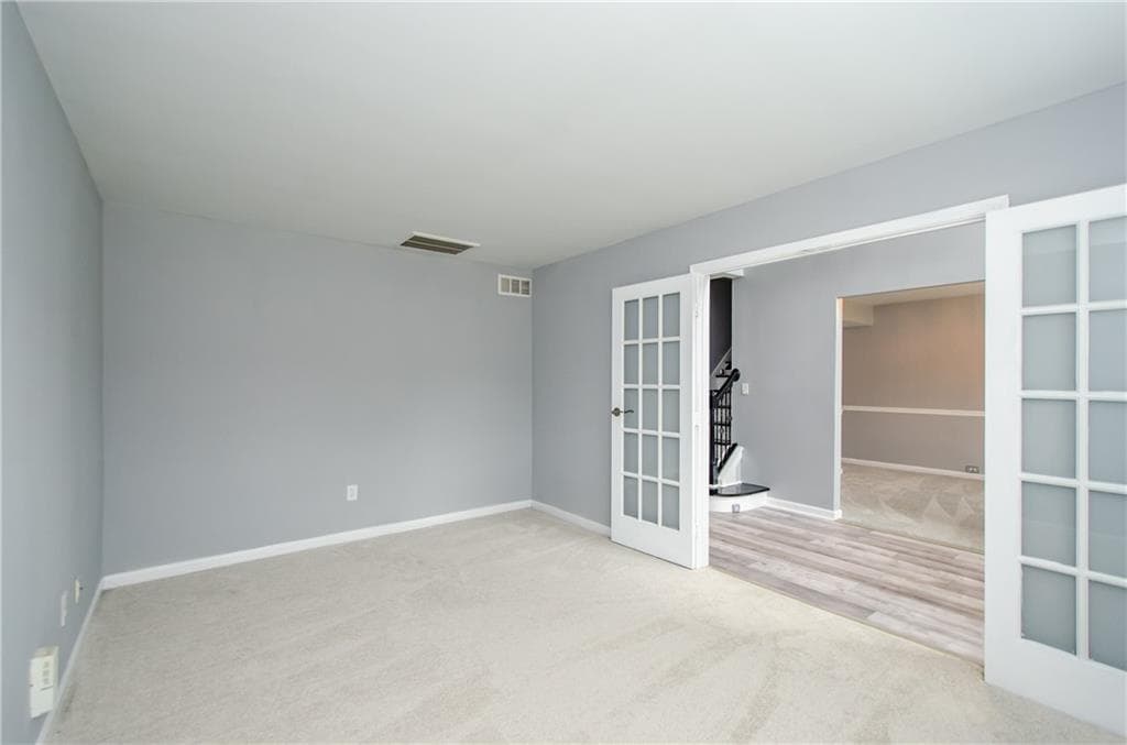 5 bedroom, 3 bathroom, 3,144 sq ft single family residence for sale at 930 Buckingham Cove, Fairburn, GA 30213 — photo 9