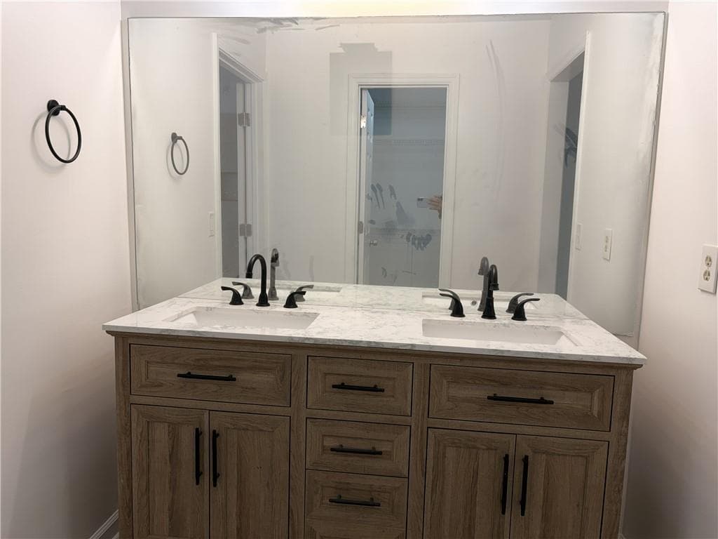 4 bedroom, 3 bathroom, 2,097 sq ft single family residence for rent at 4499 Browning Court, Marietta, GA 30066 for $2,600 a month — photo 10