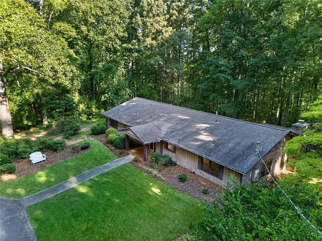 4 bedroom, 3 bathroom, 3,244 sq ft single family residence for sale at 536 Adams Road, Fayetteville, GA 30214 — photo 10