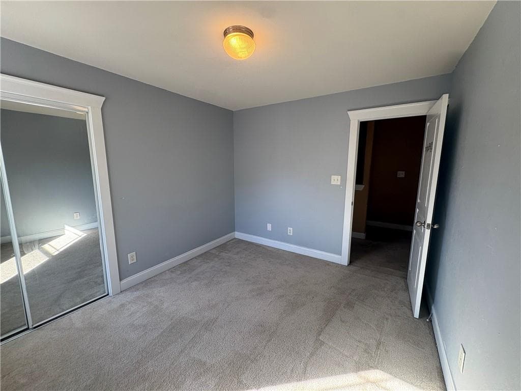 4 bedroom, 3 bathroom, 1,960 sq ft single family residence for sale at 404 Park Place, Fairburn, GA 30213 — photo 7
