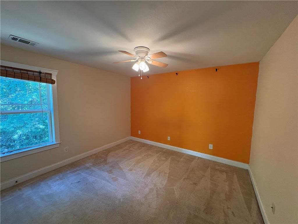 4 bedroom, 3 bathroom, 1,960 sq ft single family residence for sale at 404 Park Place, Fairburn, GA 30213 — photo 8