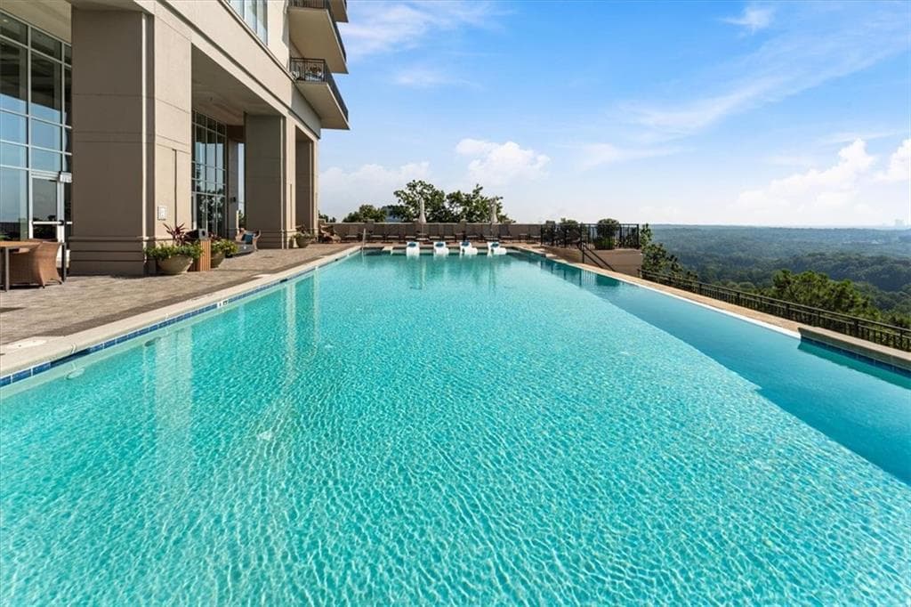 3 bedroom, 5 bathroom, 3,699 sq ft condominium for rent at 2950 Mount Wilkinson Parkway 1016, Atlanta, GA 30339 for $14,000 a month — photo 9