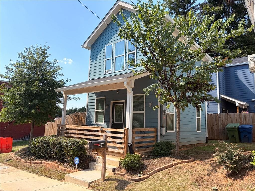 1 bedroom, 2 bathroom, 640 sq ft single family residence for rent at 407 Rockwell Street, Atlanta, GA 30310 for $1,625 a month — photo 1 of 7
