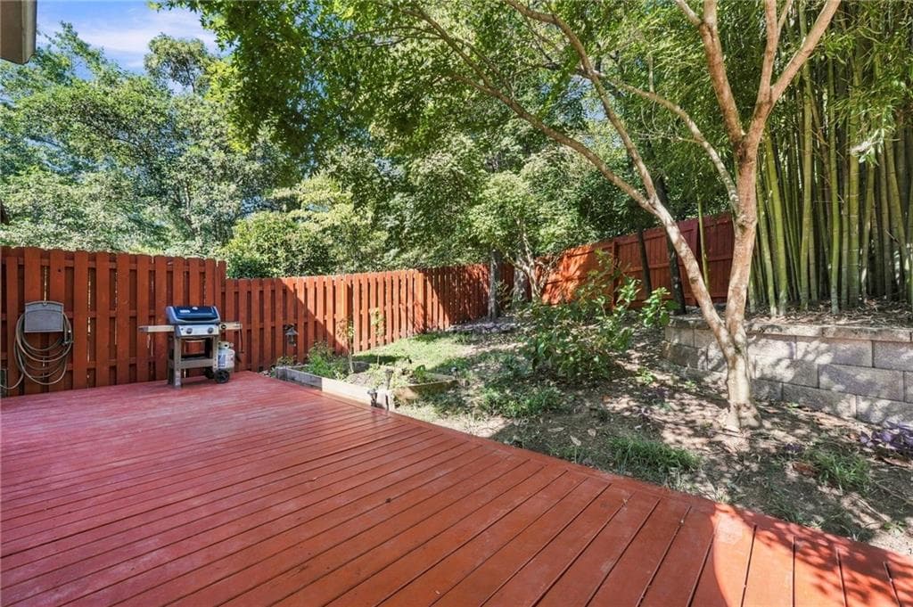 2 bedroom, 3 bathroom, 1,731 sq ft townhouse for sale at 1831 Rockridge Place, Atlanta, GA 30324 — photo 5