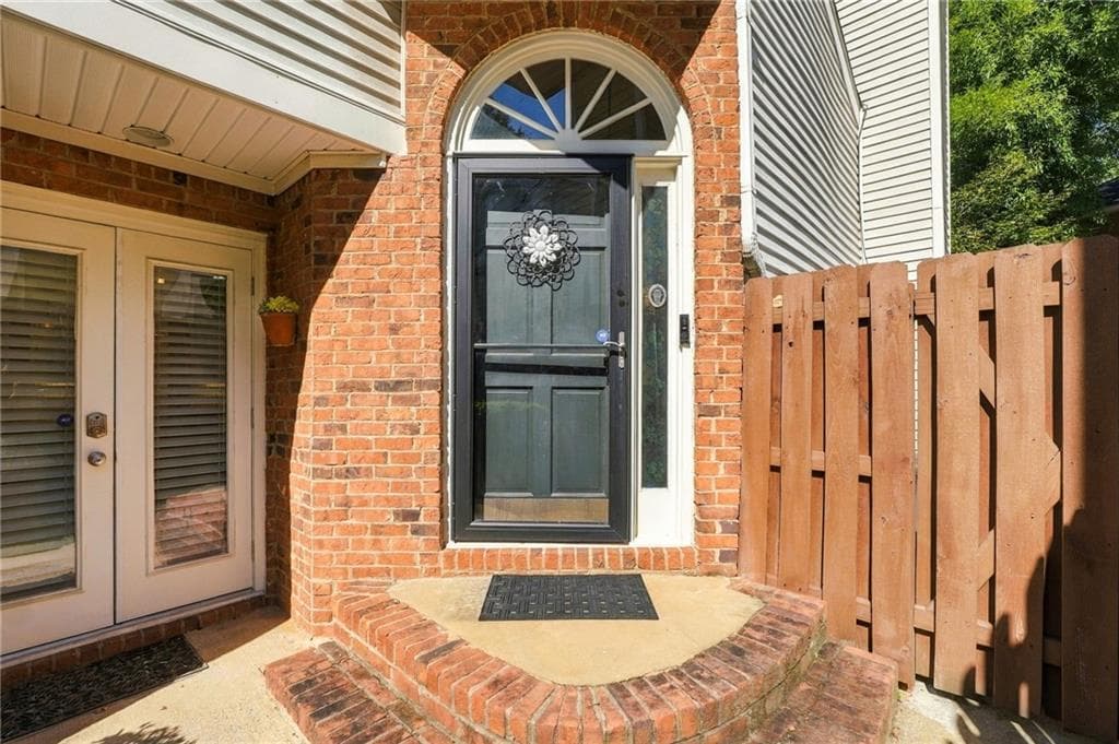 2 bedroom, 3 bathroom, 1,731 sq ft townhouse for sale at 1831 Rockridge Place, Atlanta, GA 30324 — photo 7