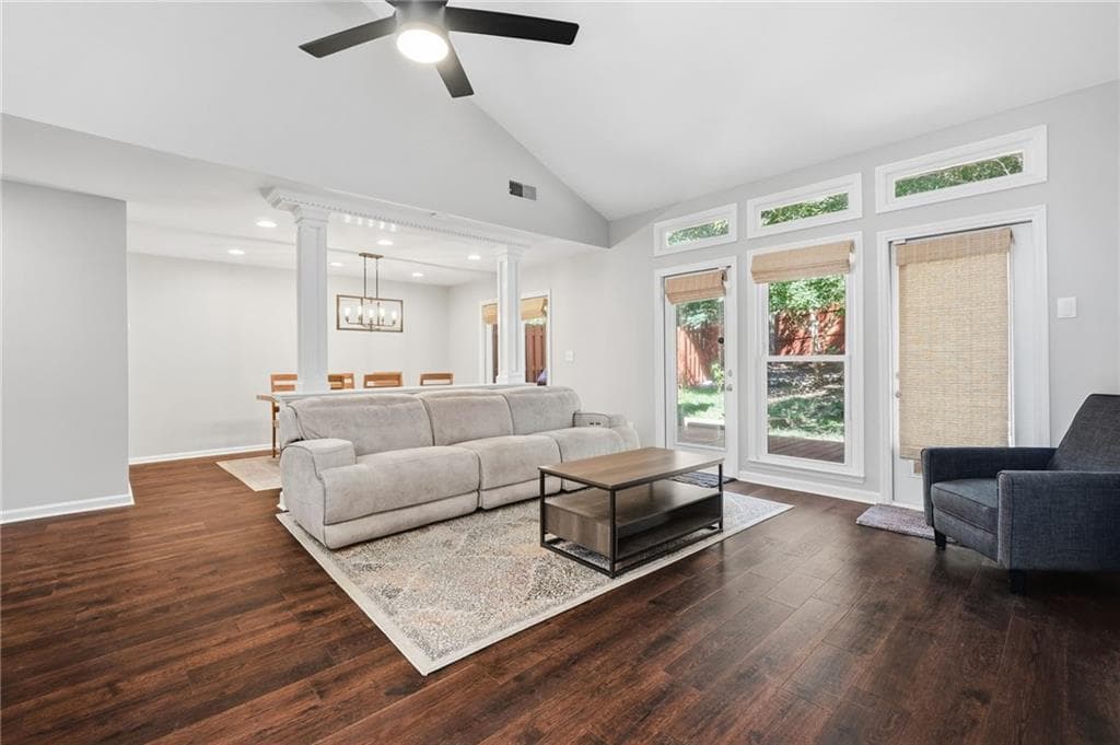 2 bedroom, 3 bathroom, 1,731 sq ft townhouse for sale at 1831 Rockridge Place, Atlanta, GA 30324 — photo 10