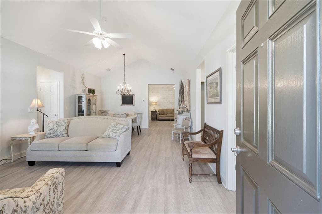 3 bedroom, 3 bathroom, 2,355 sq ft condominium for sale at 222 Orchards Circle, Woodstock, GA 30188 — photo 4