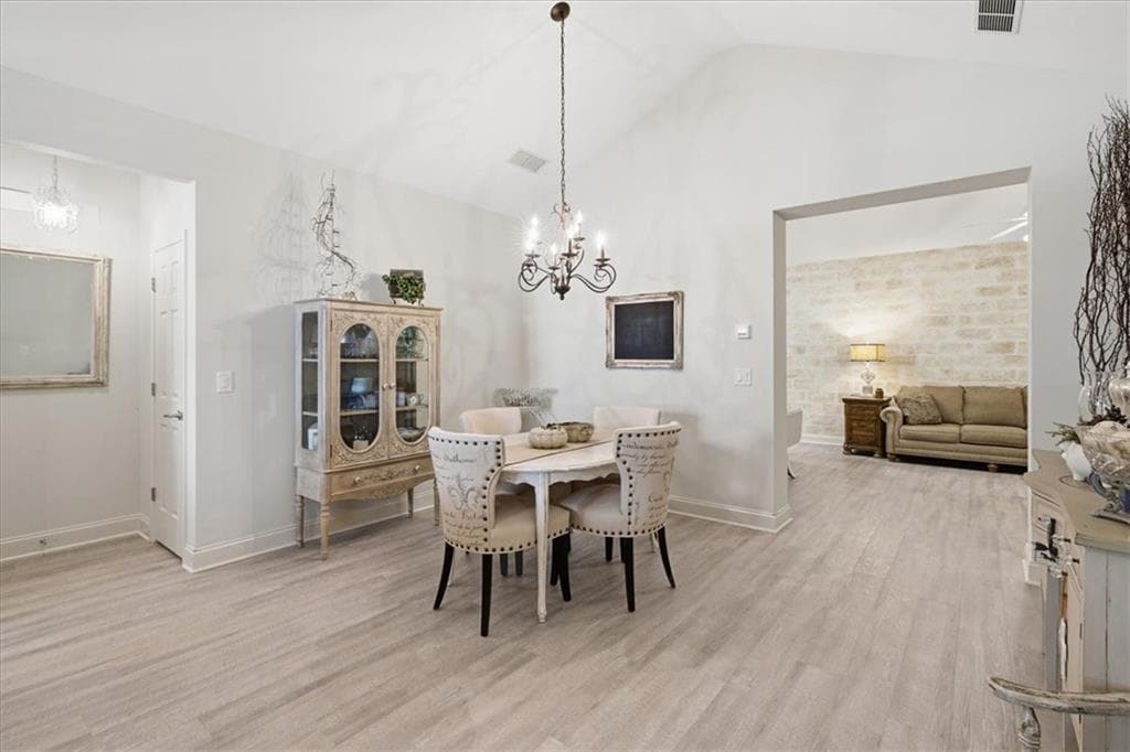 3 bedroom, 3 bathroom, 2,355 sq ft condominium for sale at 222 Orchards Circle, Woodstock, GA 30188 — photo 9