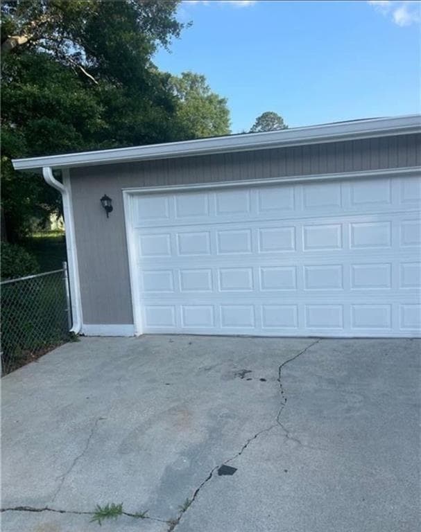 4 bedroom, 3 bathroom, 1,354 sq ft single family residence for sale at 9226 CARLTON Trail, Covington, GA 30014 — photo 6