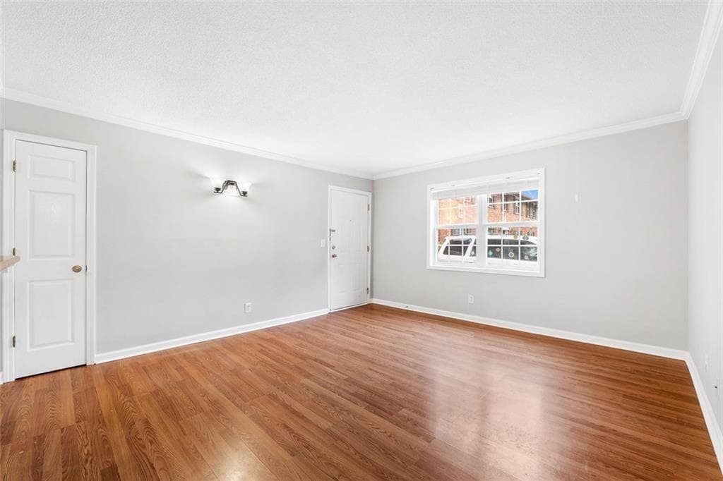 2 bedroom, 1 bathroom, 957 sq ft condominium for sale at 3665 Chestnut Drive D3, Atlanta, GA 30340 — photo 7