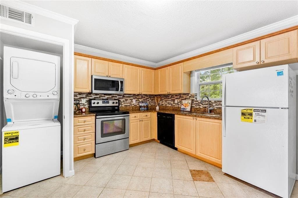 2 bedroom, 1 bathroom, 957 sq ft condominium for sale at 3665 Chestnut Drive D3, Atlanta, GA 30340 — photo 9