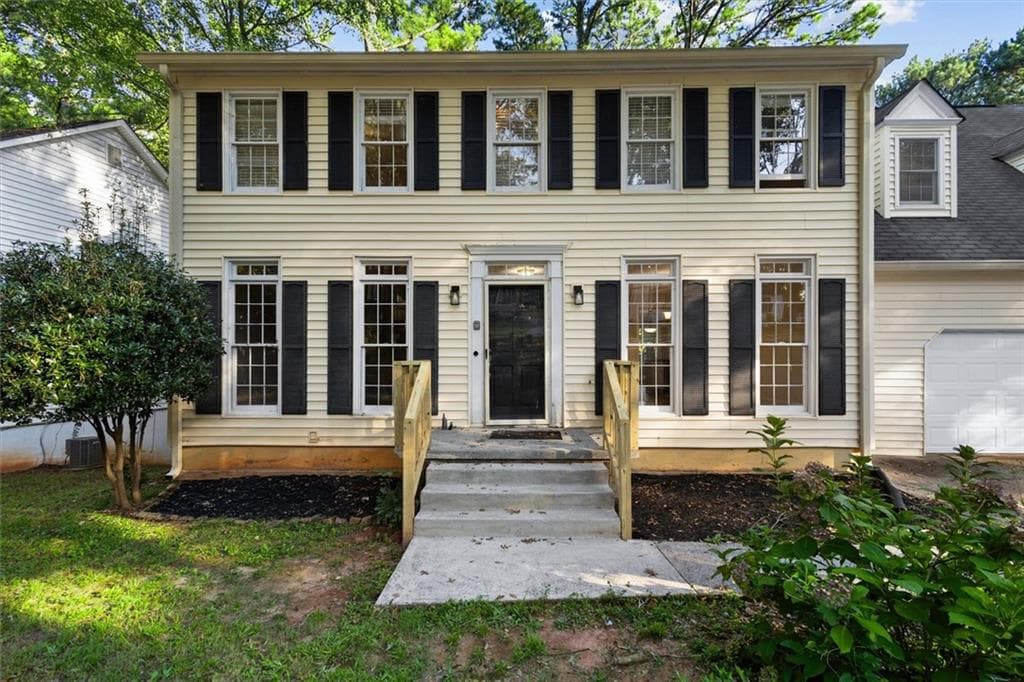 5 bedroom, 4 bathroom, 4,852 sq ft single family residence for sale at 2092 Plantation Road, Lawrenceville, GA 30044 — photo 4