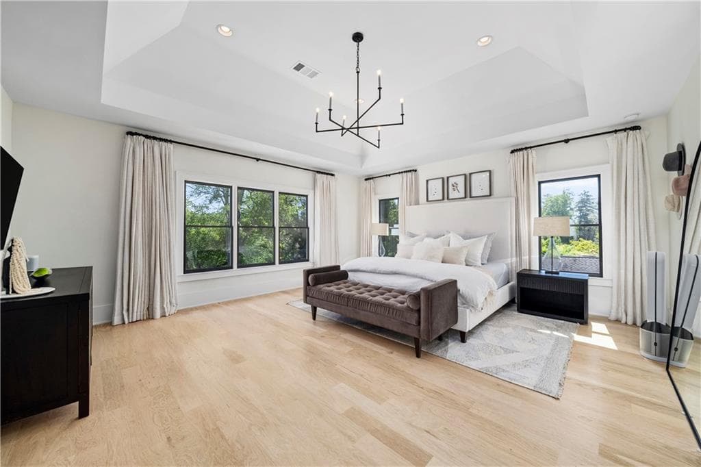 6 bedroom, 7 bathroom, 7,783 sq ft single family residence for sale at 2811 N Thompson Road, Atlanta, GA 30319 — photo 4