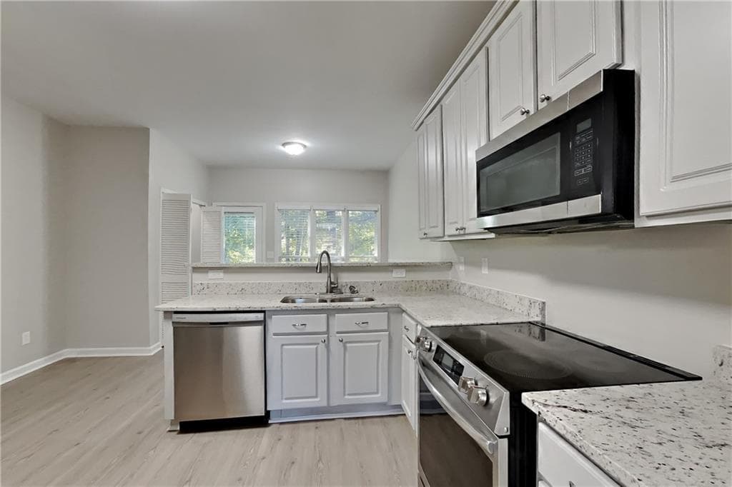 3 bedroom, 3 bathroom, 2,663 sq ft single family residence for rent at 540 Westchester Club Drive, Hiram, GA 30141 for $2,250 a month — photo 8