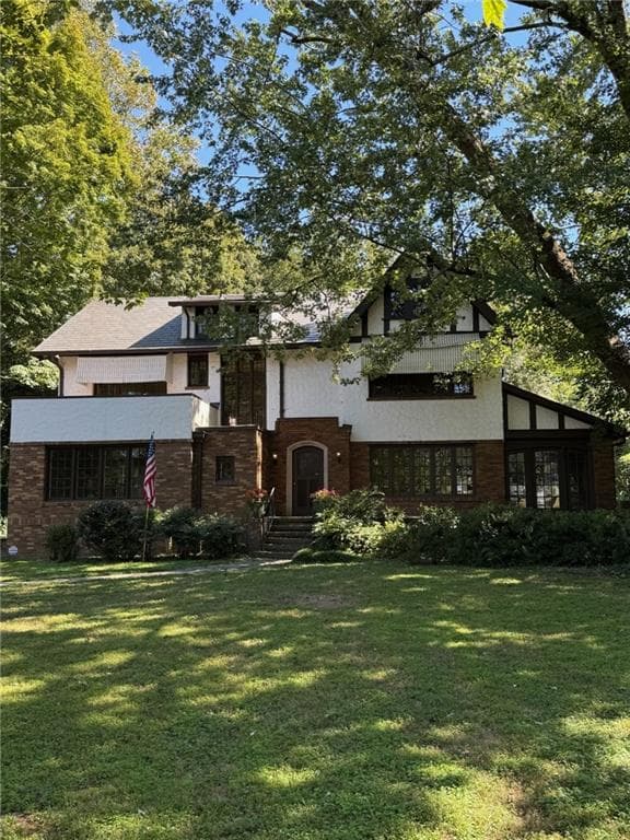 5 bedroom, 6 bathroom, 4,711 sq ft single family residence for sale at 785 Clifton Road, Atlanta, GA 30307 — photo 2