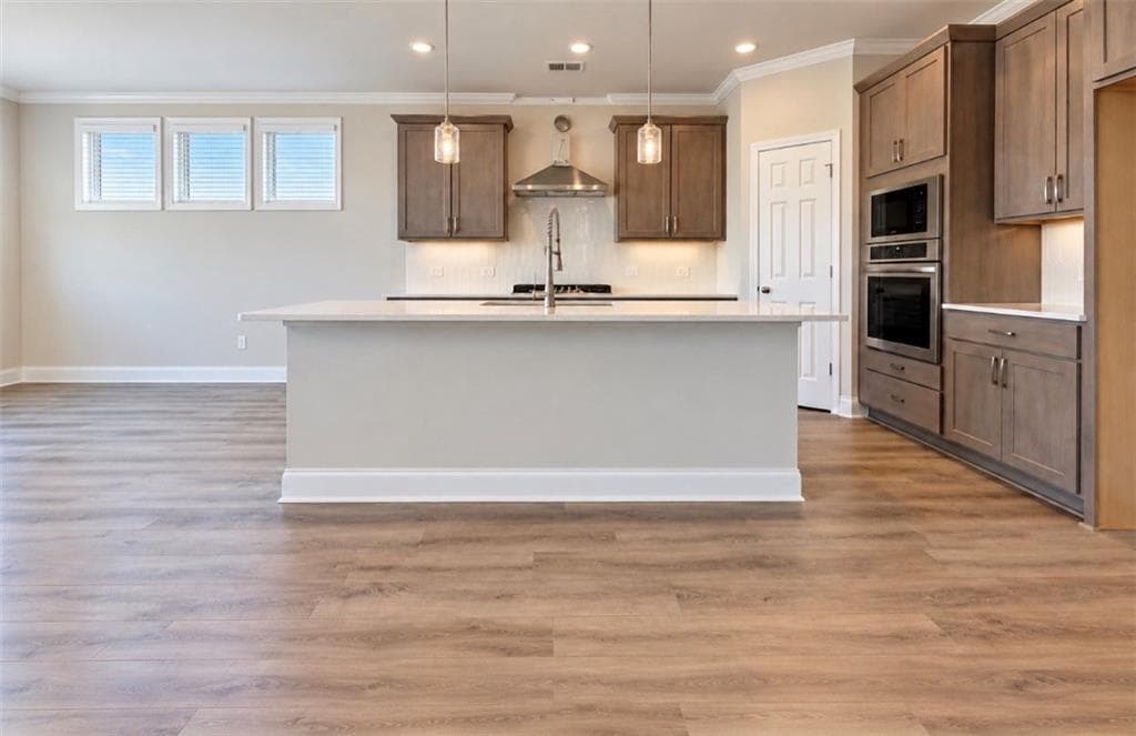 4 bedroom, 4 bathroom, 2,559 sq ft single family residence for sale at 389 Grand Wehunt Drive, Hoschton, GA 30548 — photo 3