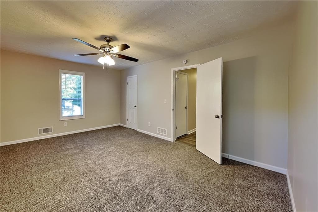 3 bedroom, 2 bathroom, 1,982 sq ft single family residence for rent at 265 Castleair Drive, Kennesaw, GA 30144 for $2,150 a month — photo 7