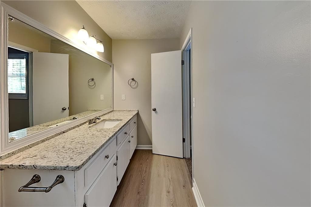3 bedroom, 2 bathroom, 1,982 sq ft single family residence for rent at 265 Castleair Drive, Kennesaw, GA 30144 for $2,150 a month — photo 9