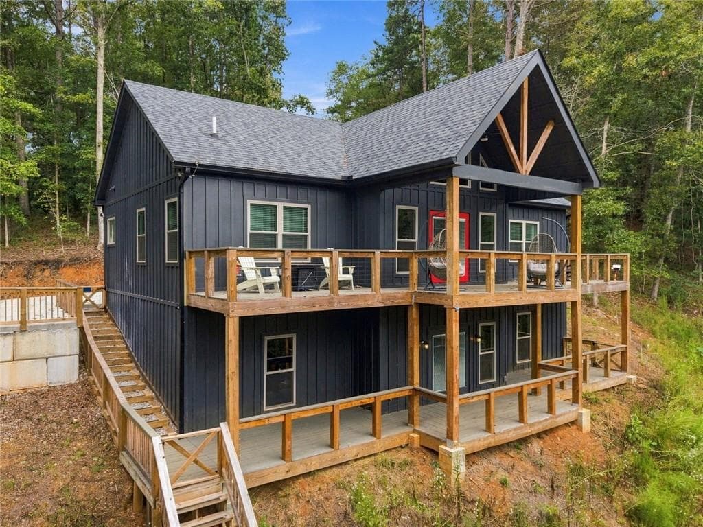 3 bedroom, 2 bathroom, 2,800 sq ft single family residence for sale at 212 Slick Hickory Way, Demorest, GA 30535 — photo 5