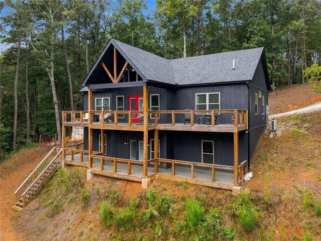 3 bedroom, 2 bathroom, 2,800 sq ft single family residence for sale at 212 Slick Hickory Way, Demorest, GA 30535 — photo 7