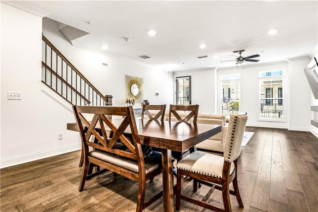 3 bedroom, 4 bathroom, 1,900 sq ft townhouse for sale at 407 Olmstead Way, Alpharetta, GA 30022 — photo 9