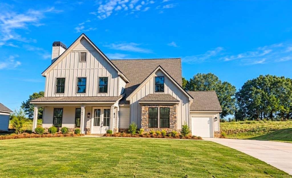 4 bedroom, 4 bathroom, 2,600 sq ft single family residence for sale at 181 Maney Drive, Statham, GA 30666