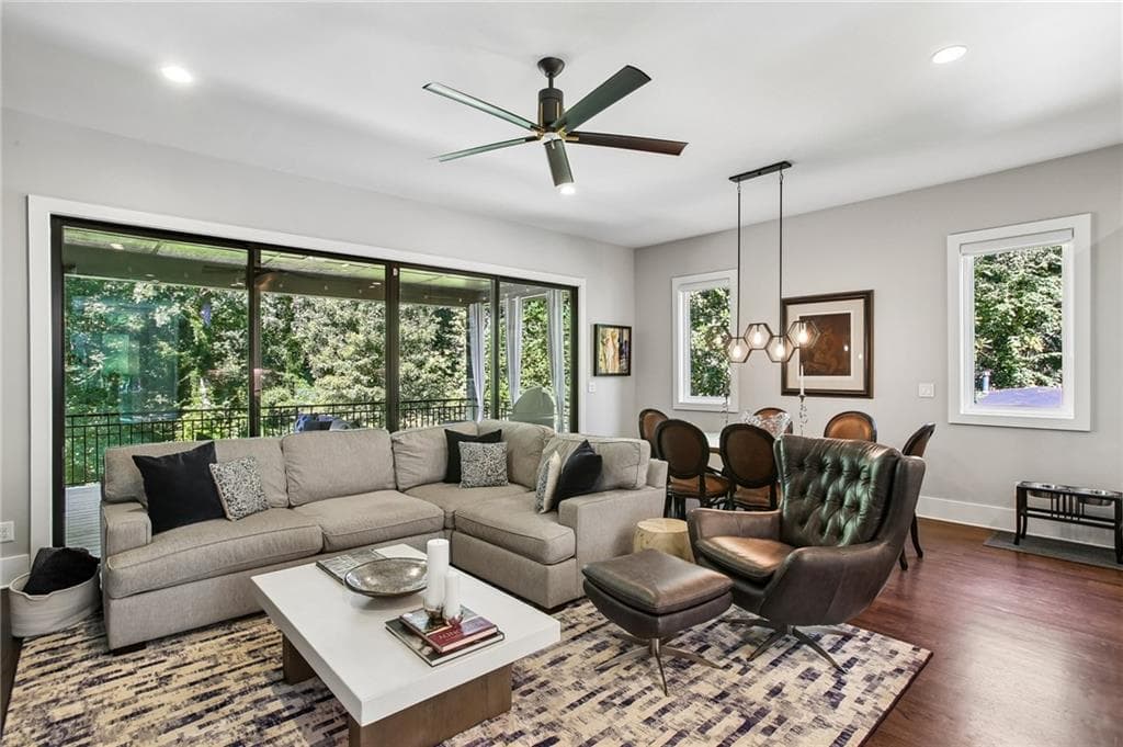 3 bedroom, 4 bathroom, 2,800 sq ft townhouse for sale at 3000 Hermance Drive, Atlanta, GA 30319 — photo 5
