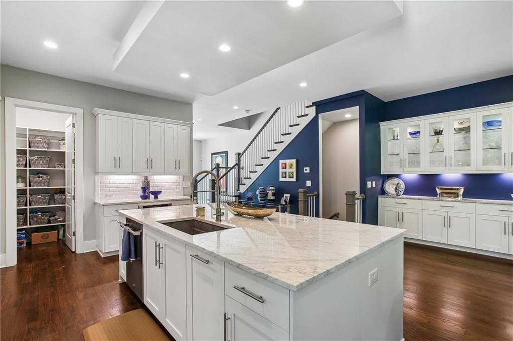 3 bedroom, 4 bathroom, 2,800 sq ft townhouse for sale at 3000 Hermance Drive, Atlanta, GA 30319 — photo 8