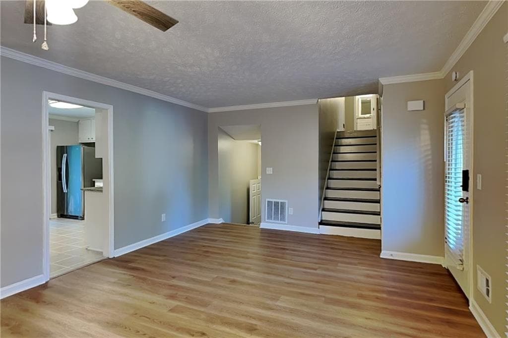 3 bedroom, 2 bathroom, 1,872 sq ft single family residence for rent at 1469 Millstream Trail, Lawrenceville, GA 30044 for $2,400 a month — photo 3