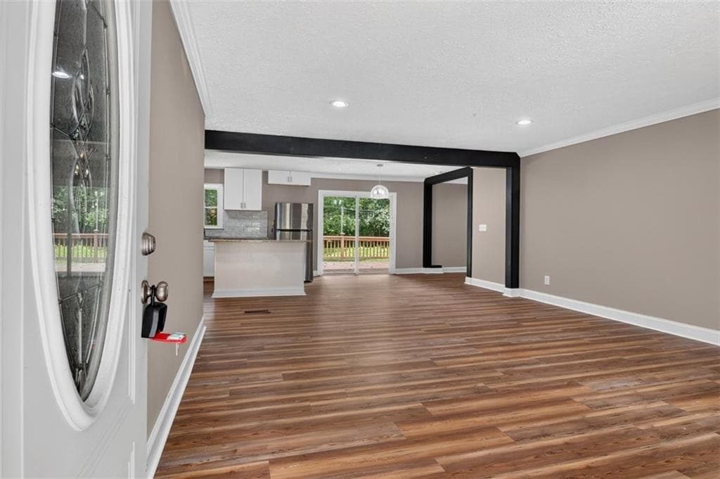 3 bedroom, 2 bathroom, 1,445 sq ft single family residence for sale at 3661 Manhattan Drive, Decatur, GA 30034 — photo 5