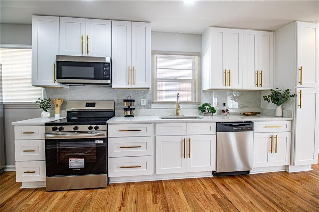 3 bedroom, 2 bathroom single family residence for sale at 559 Westmeath Drive, Atlanta, GA 30310 — photo 10
