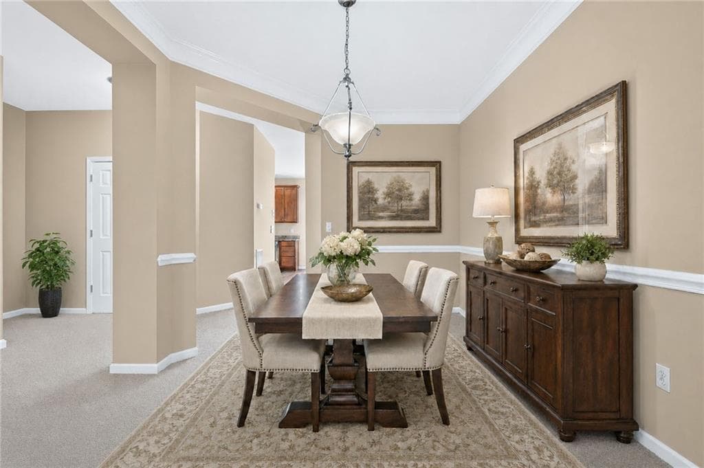 4 bedroom, 4 bathroom townhouse for sale at 6345 Olmadison Place, Atlanta, GA 30349 — photo 4