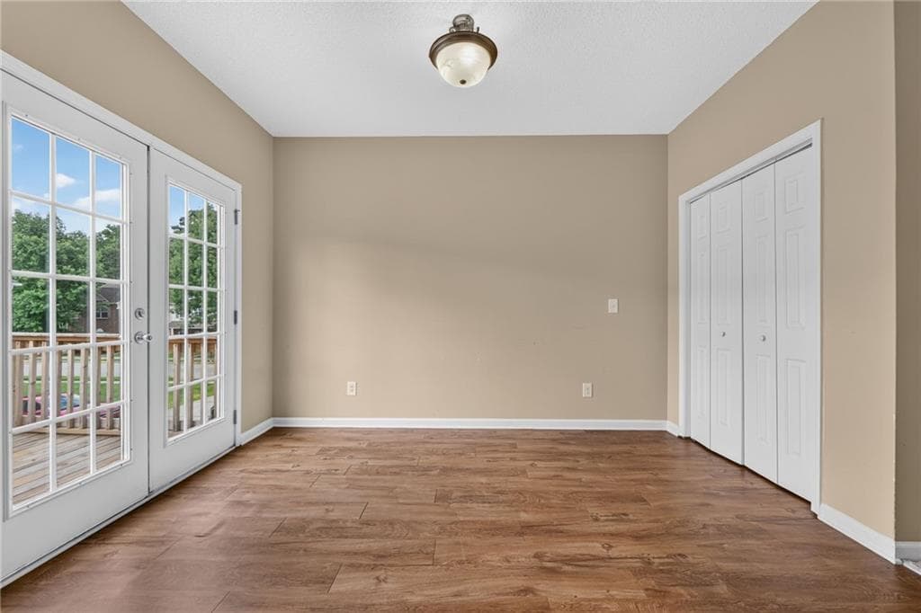 4 bedroom, 4 bathroom townhouse for sale at 6345 Olmadison Place, Atlanta, GA 30349 — photo 8