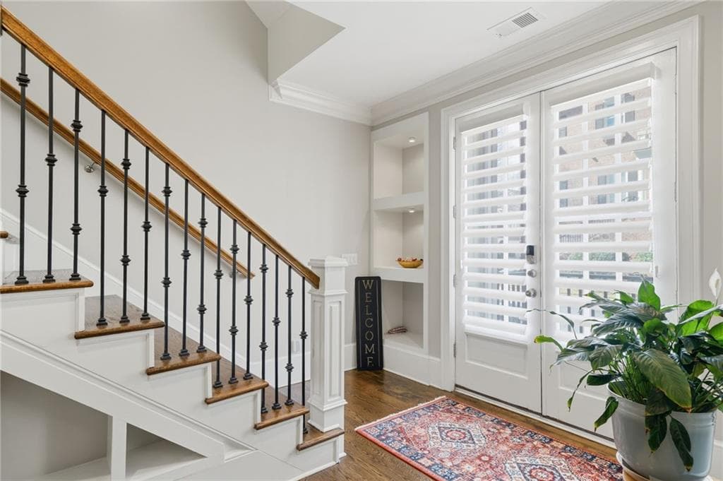 3 bedroom, 5 bathroom, 4,312 sq ft townhouse for sale at 4397 Bridgehaven Drive 7, Smyrna, GA 30080 — photo 3
