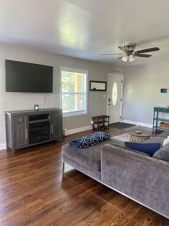 3 bedroom, 1 bathroom, 1,104 sq ft single family residence for sale at 107 Dogwood Drive, Marietta, GA 30068 — photo 5