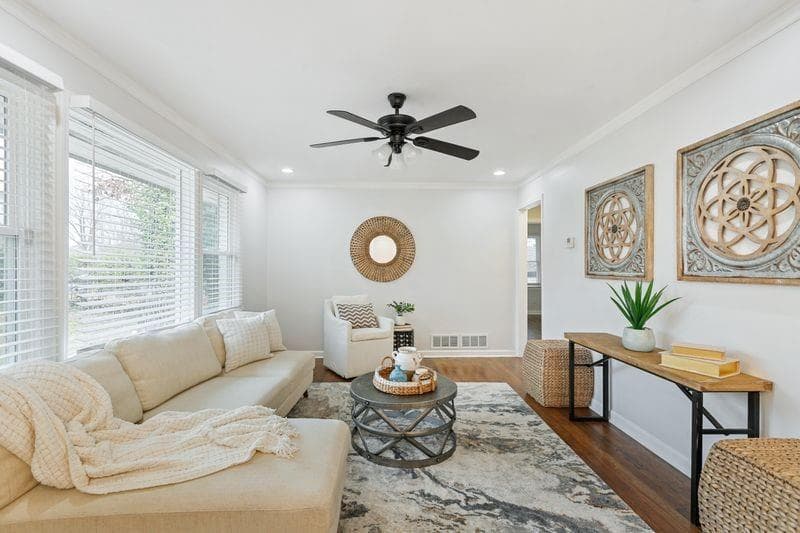 4 bedroom, 2 bathroom, 1,850 sq ft single family residence for sale at 623 Montevista Street, Atlanta, GA 30310 — photo 4