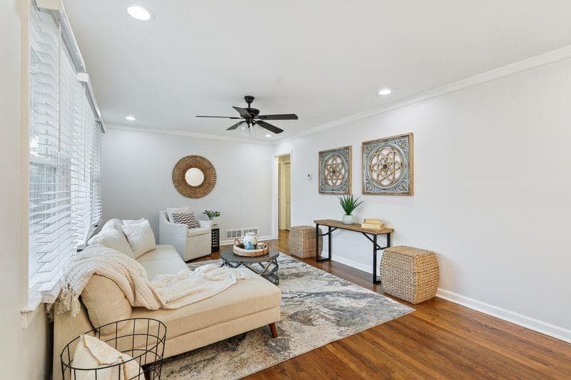 4 bedroom, 2 bathroom, 1,850 sq ft single family residence for sale at 623 Montevista Street, Atlanta, GA 30310 — photo 5