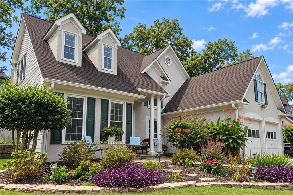 4 bedroom, 3 bathroom, 2,950 sq ft single family residence for sale at 1064 Bellaire Court, Lawrenceville, GA 30043 — photo 2