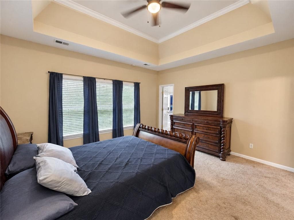 4 bedroom, 3 bathroom, 2,950 sq ft single family residence for sale at 1064 Bellaire Court, Lawrenceville, GA 30043 — photo 8