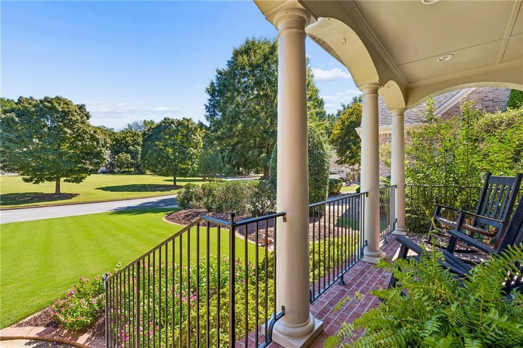 5 bedroom, 4 bathroom, 4,120 sq ft single family residence for sale at 230 Rivergate Drive, Suwanee, GA 30024 — photo 2