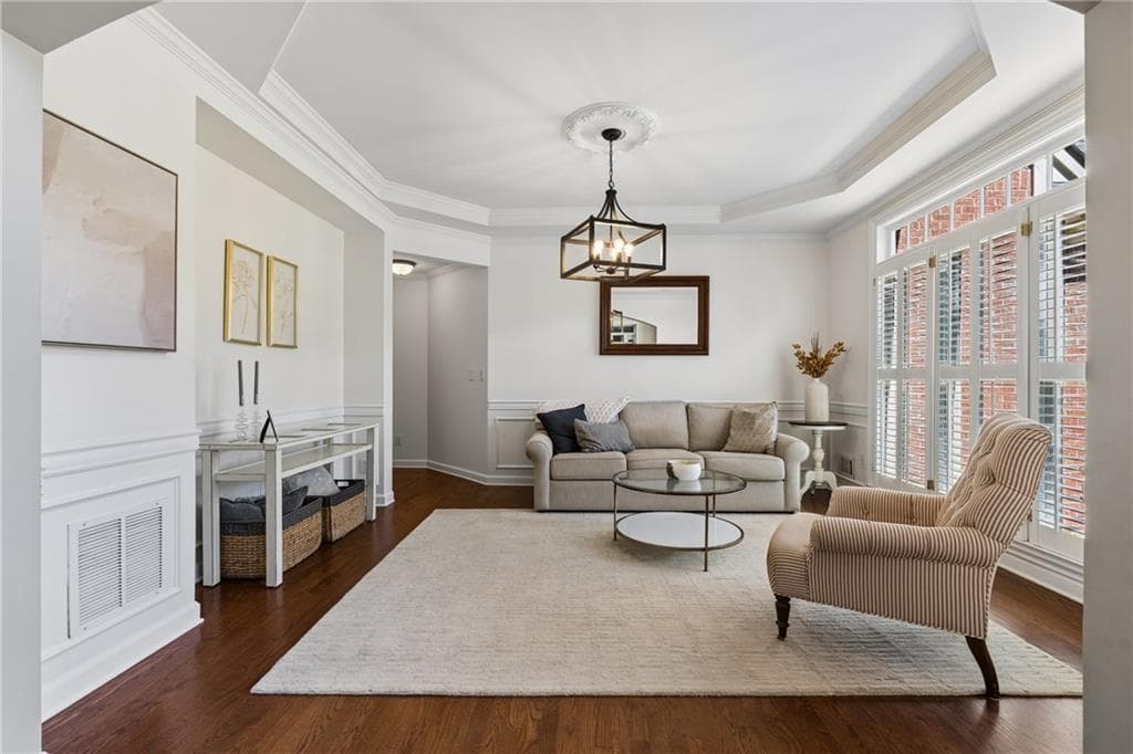 5 bedroom, 4 bathroom, 4,120 sq ft single family residence for sale at 230 Rivergate Drive, Suwanee, GA 30024 — photo 5