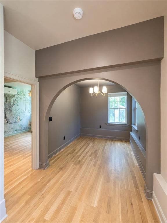 3 bedroom, 3 bathroom, 2,588 sq ft single family residence for sale at 2820 Lullwater Drive, Gainesville, GA 30506 — photo 3