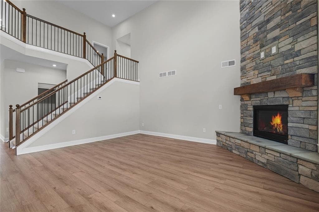 4 bedroom, 7 bathroom, 3,184 sq ft single family residence for sale at 103 Wood Grove Lane, Canton, GA 30114 — photo 10
