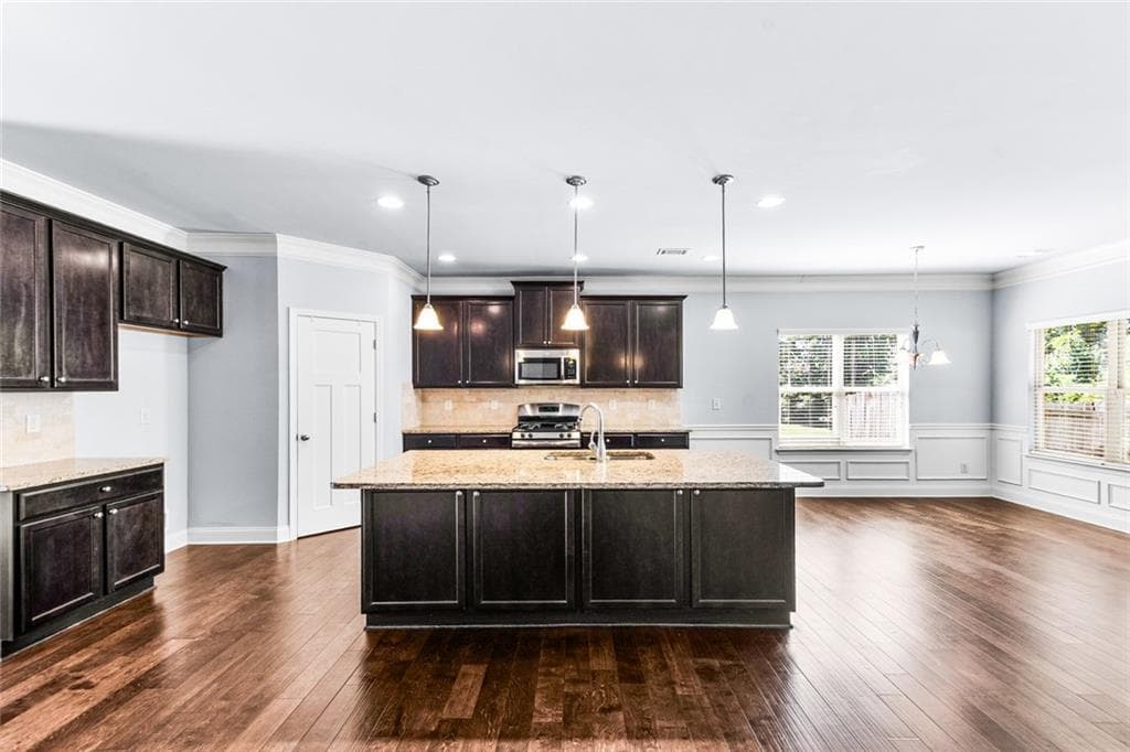 5 bedroom, 3 bathroom, 2,889 sq ft single family residence for sale at 3309 Mulberry Cove Way, Auburn, GA 30011 — photo 7