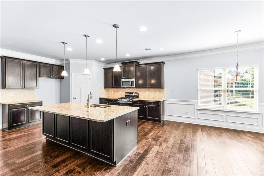 5 bedroom, 3 bathroom, 2,889 sq ft single family residence for sale at 3309 Mulberry Cove Way, Auburn, GA 30011 — photo 9