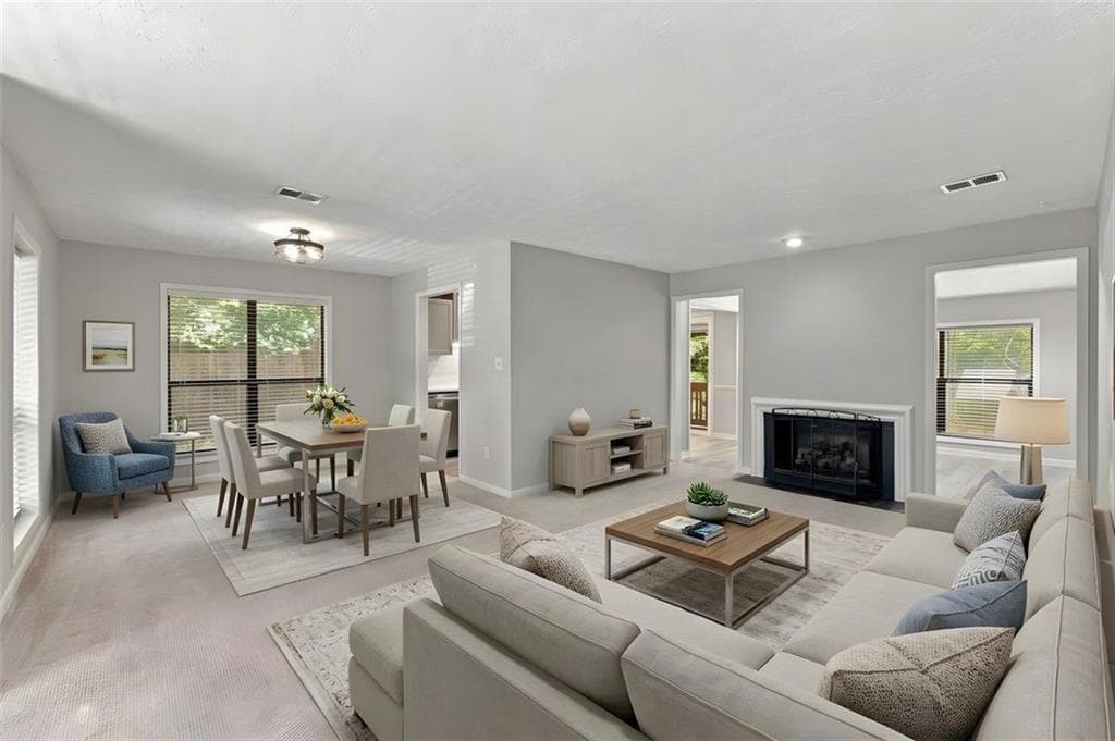 2 bedroom, 2 bathroom, 1,335 sq ft condominium for sale at 8740 Roswell Road 6D, Sandy Springs, GA 30350